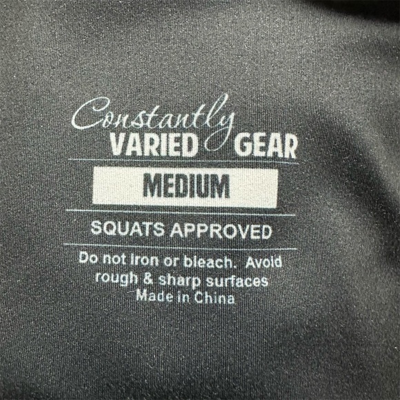 Constantly Varied Gear 7” Workout Shorts Womens Size M Dressed to Kill - Picture 4 of 7